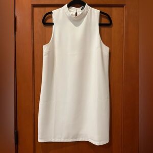 Forever 21 White Lined Dress Size M